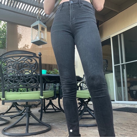 Hollister Denim - Hollister jeans